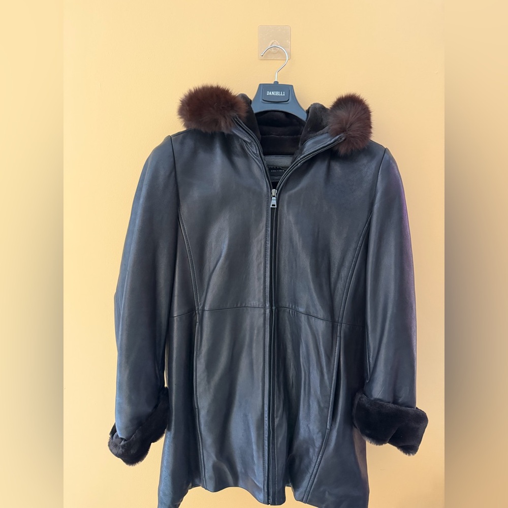 Vintage 90s Andrew Marc Black Leather Jacket with Brown Fur Trim XS EUC mobwive